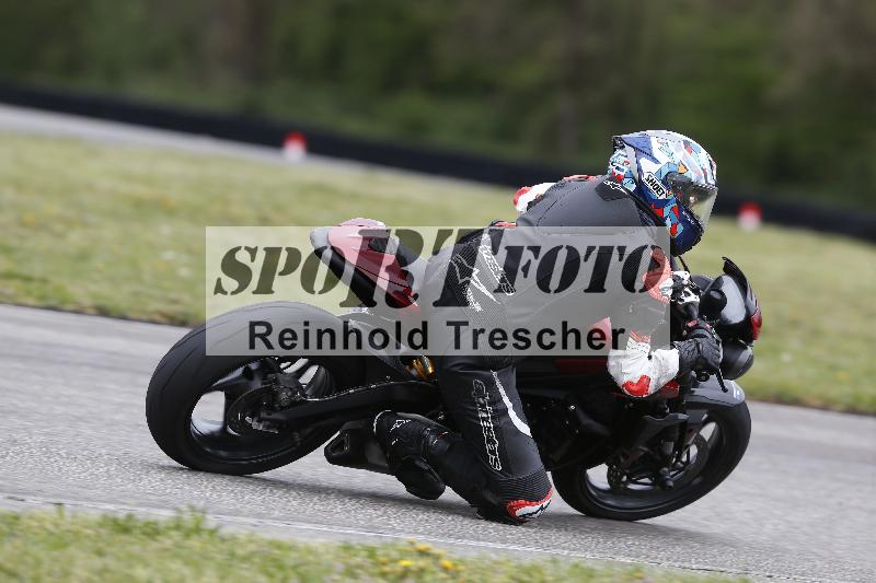 Archiv-2025/06 18.04.2025 Speer Racing ADR/Gruppe gelb/75
